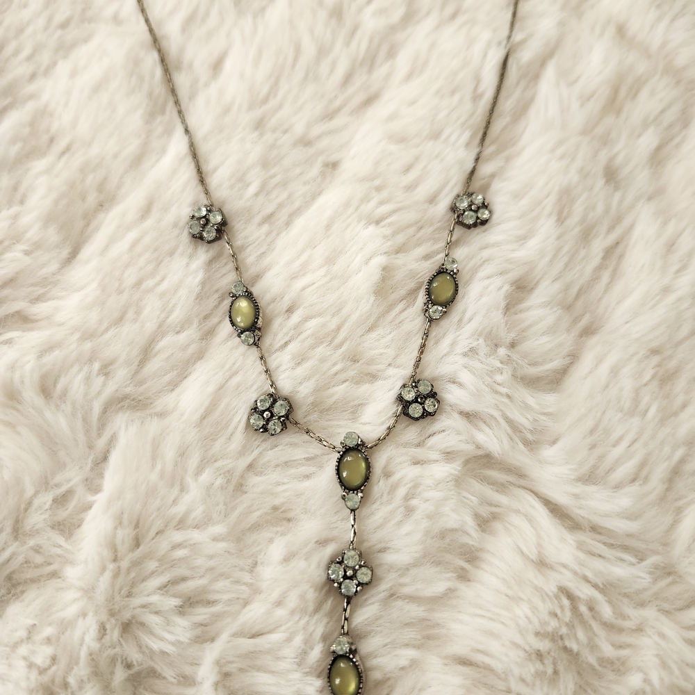 1928 Silver and Green Floral Vintage Necklace